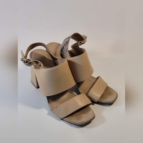 Banana Republic Shoes - Banana Republic Beige Snake Print Ankle Strap Heeled Sandals Women's Size 7M